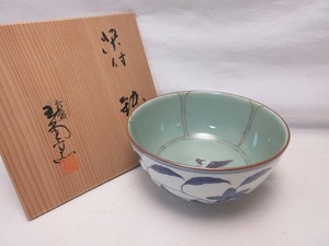 504367 【 美品 茶道具 玉堂窯 染付 花鳥絵 鉢 菓子入 陶印 共箱 】 検) 煎茶道具 和食器 茶懐石 茶器 菓子皿 皿 陶芸 在銘 盛鉢 料理鉢ⅱ