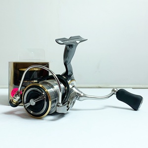 ★★ DAIWA ダイワ 20ルビアスFC LT2000S　スピニングリール　スプール（SLP WORKS)付 276375 やや傷や汚れあり