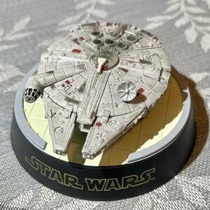 スターウォーズ ジオラマ 第1弾 【ミレニアム・ファルコン】：TOMY トミー トレーディングフィギュア STAR WARS Millennium Falcon