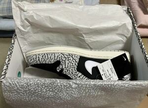 NIKE AIR JORDAN 1 RETRO LOW OG Cement 29 Black 11 ブラックセメント CZ0790-001 ナイキ エア ジョーダン レトロ ロー DUNK force