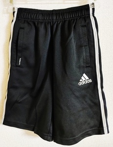 130㎝ adidas アディダス CLIMA365 半ズボン ジャージ 黒×3本ライン