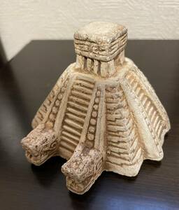 世界遺産 メキシコ マヤ文明 　チチェン イッツァ遺跡　ミニチュア オブジェ 置物 模型