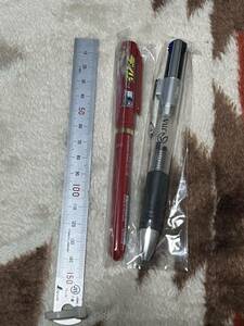 JRA 非売品　3色ボールペン、赤ペン