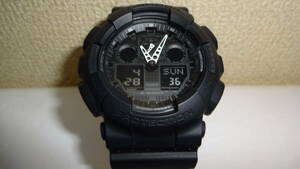 CASIO G-SHOCK　GA-100 (5081) WATER RESIST 20BAR　動作品です