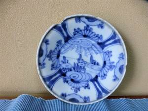 中国　成化年製（1465-1487)　小皿