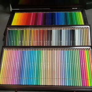 ホルベイン（アーティスト）色鉛筆150色セット（木函入）■未使用■HOLBEIN ARTISTS COLORED PENCIL