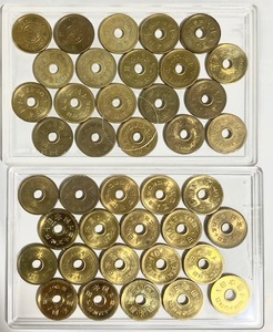 昭和の全5円硬貨　昭和23～昭和28年、 昭和32年～昭和64年 合計40枚　