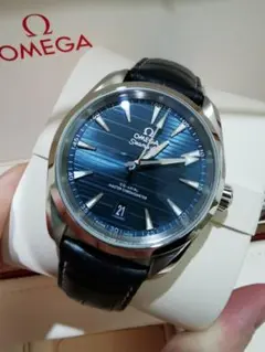 【極美品】オメガシーマスターアクアテラOMEGAブルーメンズ腕時計