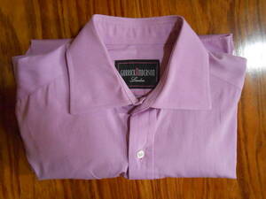 未使用（個人保管） 超レア品 Garrick Anderson ビンテージ 英国製 淡いピンクのシャンブレー生地のフレンチカフスのドレスシャツ UK16