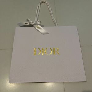 最新　Dior ディオール ショップ袋 サイズ23×27×11.5㎝ リボン付き ショッパー 紙袋　即決