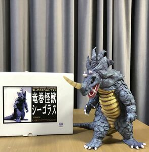 ３３㎝ 完成品 アス工房 アレイド 竜巻怪獣 シーゴラス 怪獣 帰ってきたウルトラマン ガレージキット レジンキット 浅川 洋 