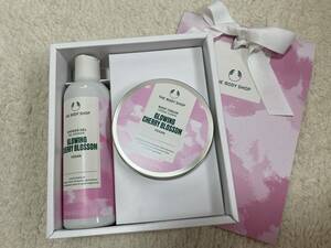 ★新品【THE BODY SHOP】グロウイング チェリーブロッサム　ボディシャンプー＆ボディクリーム★