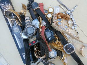 【1円～】腕時計50点 大量セット SEIKO CASIO G-SHOCK Venerer BOLUN D＆G マイルドセブン粗品時計など クオーツ ジャンク