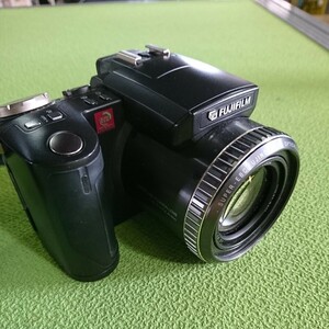 FUJIFILM FinePix 6900Z デジタルカメラ ① 現状販売品 ジャンク品