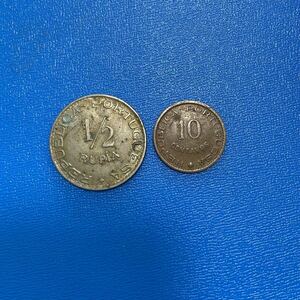 ポルトガル領インドのコイン　1/2ルピアと10センタボス