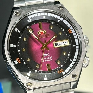 新品 ORIENT オリエント SK Crystal SKクリスタル 自動巻き 腕時計 RN-AA0B02R レッド デイデイト 21石 インナーベゼル 復刻モデル