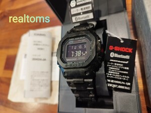 新品　G-Shock 40th Anniversary ‘MULTIPLEX Carbon Edition’Bluetooth搭載 電波ソーラー フォージドカーボン GCW-B5000UN-1JR ブラック