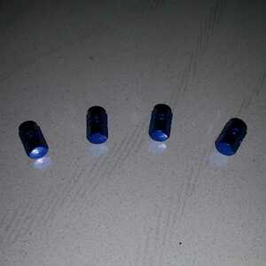 エアーバルブキャップ青色(ブルー)4個セット