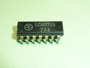 三洋 LC4071B QUAD　2-INPUT　OR GATE　2個 未使用