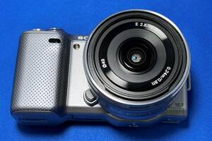 【中古美品・送料無料】SONY NEX-5N 【E16mm F2.8付き】