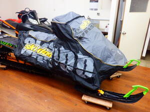 即納　Ski doo 純正　ボディーカバー REV-XR 28000056 新品　GSX XP XM