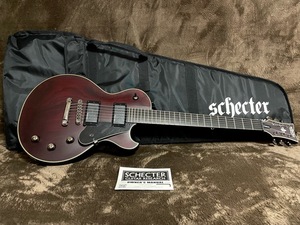 Schecter Blackjack ATX Solo-II Vampire Red Satin Black Outs搭載