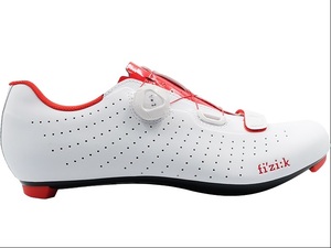 ●☆新品未使用品/FIZIK(フィジーク)//シューズ//R5 TEMPO OVERCURVE(19～) [40.0 TPR5OCMI1 2030 400 , 25.7cm]W/RED//r12000●☆