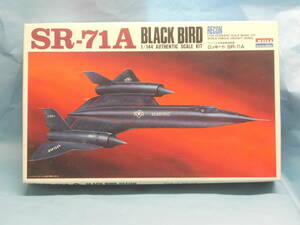 1/144　SR-71A　ブラックバード　アメリカ空軍　戦略偵察機　アリイ 当時物 ビンテージ　未組立 レア 絶版
