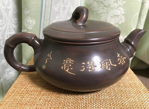 中国 欽陶居 急須 No.10 春風得意 紫泥 白泥 紫砂 茶壷 茶壺 欽州 浮彫 罫書き