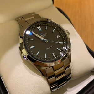 【カシオ】 オシアナス 新品 腕時計 シルバー OCW-S100-1AJF 電波ソーラー 未使用品 サファイアガラス メンズ 男性 CASIO