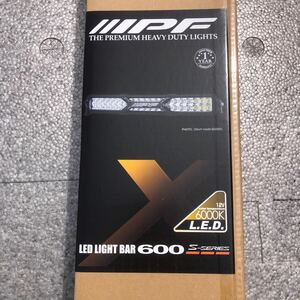 ipf 600シリーズ　ライトバー　未開封　未使用　40インチ　デリカd5 ジムニー　ハイエース　ランクル