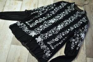 4298 シズカコムロ 洋服屋 刺繍花柄入り 伸縮チュールカーディガン サイズ40 黒色