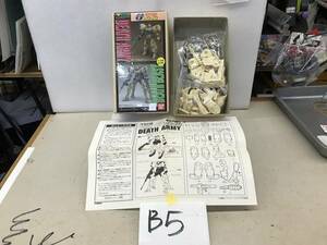 Ｂ5　バンダイ　Ｂクラブ　1/１44　レジン《ガンダム　デスアーミーです　》ショーケース内保管！《群馬発》