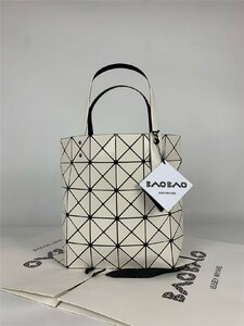 BAOBAO LUCENT バオバオ ルーセント トートバッグ 6x6 ISSEY MIYAKE ベージュ