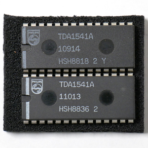 Philips TDA1541A DUAL16bit DAC IC 動作不明ジャンク 2個セット
