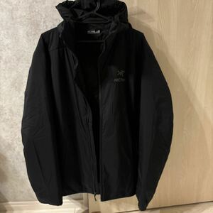 アークテリクス ARC TERYX ARC’TERYX アトム フーディ メンズ　ブラック　完売　美品　ジャケット 