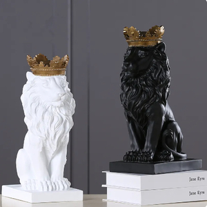ライオン オブジェ 置物 動物 インテリア 装飾 モダン 王冠 オーナメント 彫像 彫刻 アート リビング 獅子 おしゃれ 雑貨 北欧 全２カラー