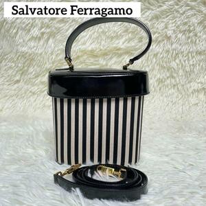 【美品】Salvatore Ferragamo　サルヴァトーレフェラガモ　 ショルダーバッグ　ハンドバッグ　ワンハンドル　ストライプ　2WAY　