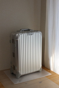 ★リモワ（RIMOWA) TOPAS(トパーズ) TROLLEY IATA 923.52.00.2 32L 2輪★