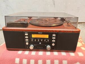 TEAC LP-R550USB WA（ウオルナット）used ティアック カセット カセットプレーヤー付 CD 通電確認済 音出し確認済