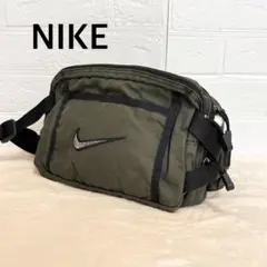 美品✿Nike　ナイキ 　カーキ　手軽　ウエストポーチ