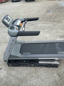 【F】Matrix T1x Treadmill (Remanufactured) ランニングマシーン　Model: T-1X-03-F 動作品　引取限定