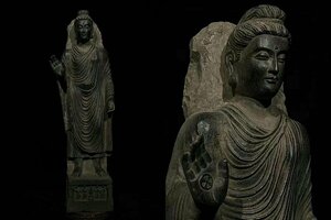 ■観心・時代旧蔵■C4270クシャーン朝時代 仏教古美術・ 時代古仏 ガンダーラ石仏 灰色片岩石彫 ガンダーラ