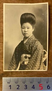 RR-252 ■送料無料■ 女性 美人 娘 日本女性 日本髪 和服 着物 帯 記念写真 写真 古写真 印刷物 レトロ アンティーク/くKAら
