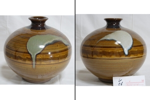 シ56★陶器製・作者　角印有り・高さ24cm大型置物美品・見事に安定した飾り壺　 花瓶 　花器