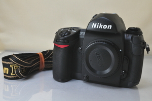 ★★極上品 Nikon F6 35mm SLR Film Camera Body♪♪#5697