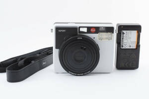 Leica　 SOFORT　ライカ ゾフォート（バッテリー・充電器・ストラップ付き） ミント　チェキ　インスタントカメラ　659