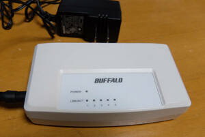 BUFFALO バッファロー スイッチングハブ 5ポート LSW3-TX-5EP/WH 郵送料\520