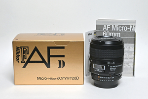 ニコン　Nikon　 AF Micro-Nikkor 60mm f/2.8D　中古美品