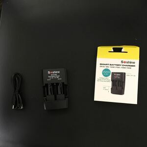 Soshine SMART BATTERY CHARGER